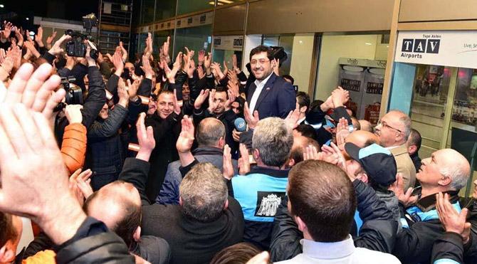 Murat Hazinedar'ı karşılayan işçiler CHP gündeminde