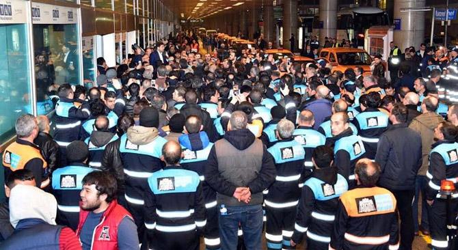 Murat Hazinedar'ı karşılayan işçiler CHP gündeminde