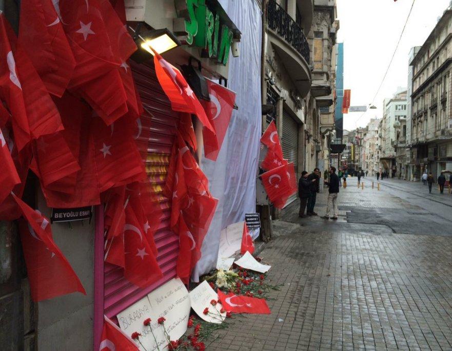 İstiklal Caddesi yayalara açıldı