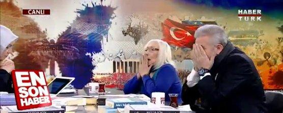 Programa Fatiha okuyarak başladılar