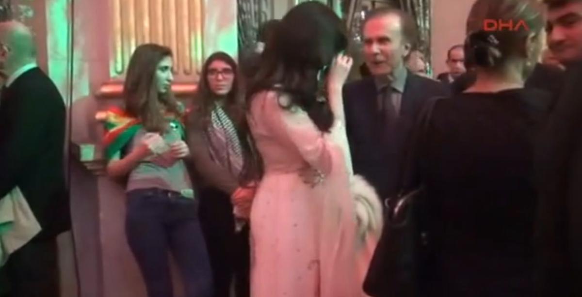 Paris Belediye Sarayı'nda Nevruz etkinliği