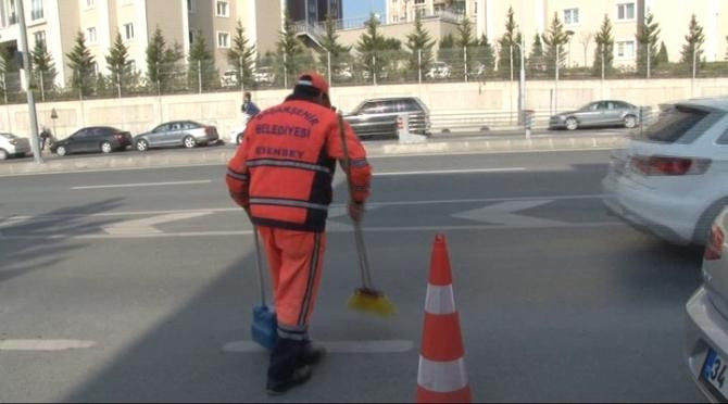 Temizlik işçisinden örnek davranış