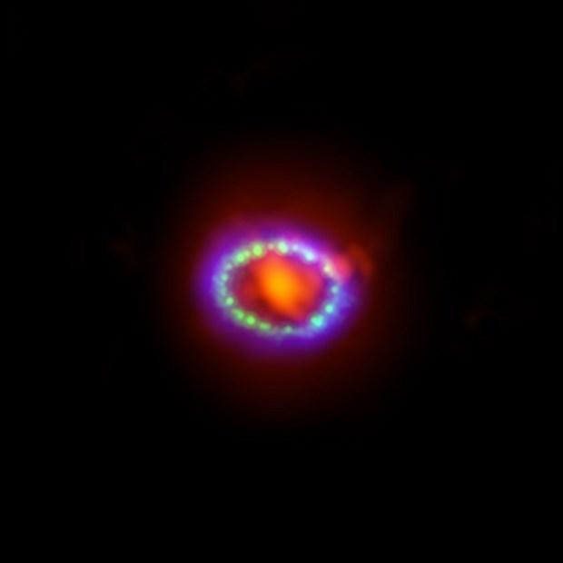 Yıldız ölümü ilk kez görüntülendi