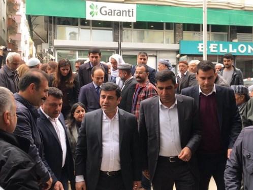 Demirtaş Cuma'dan sonra terörist taziyesine gidecek