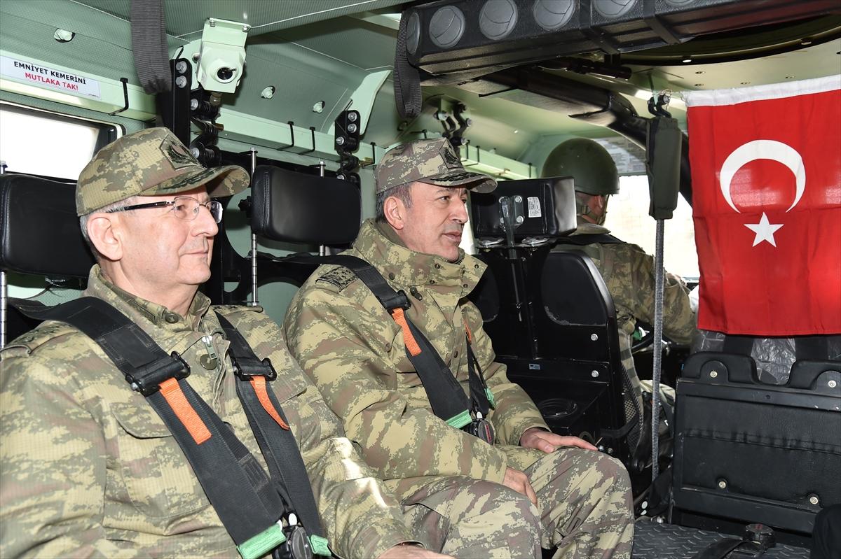 Genelkurmay Başkanı Orgeneral Akar Nusaybin'de