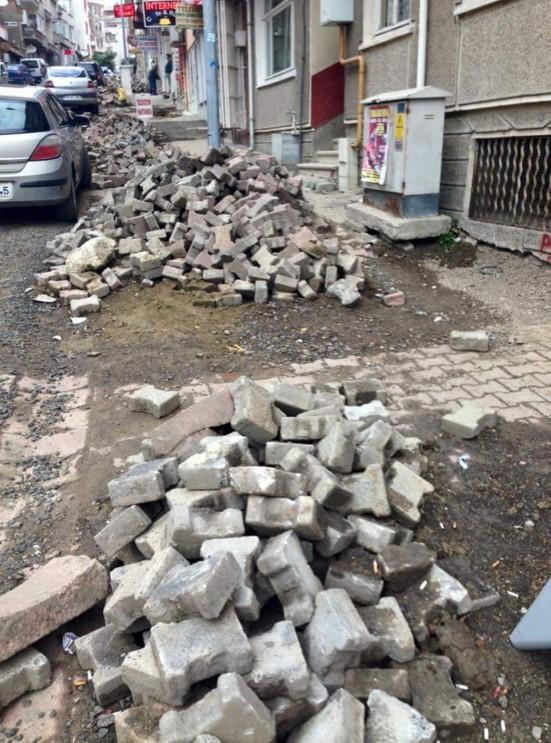 Tekirdağlıları çileden çıkaran yollar