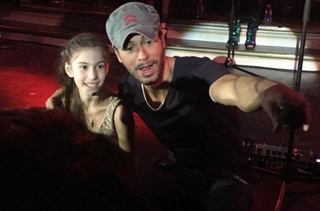 Rus düğününe servet harcandı