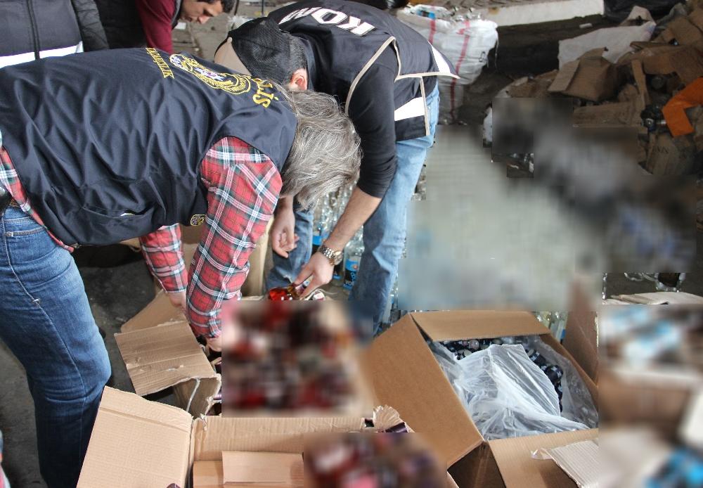 İstanbul'da 7 bin şişe sahte içki ele geçirildi