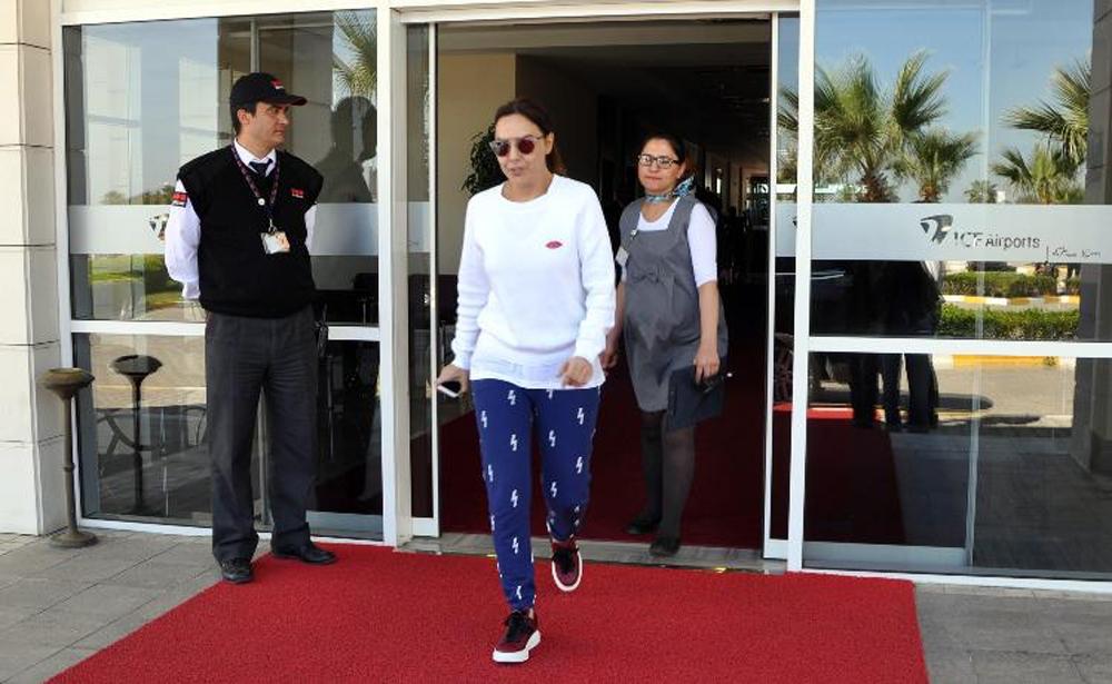 Ebru Gündeş: Konserlerimi iptal etmiyorum