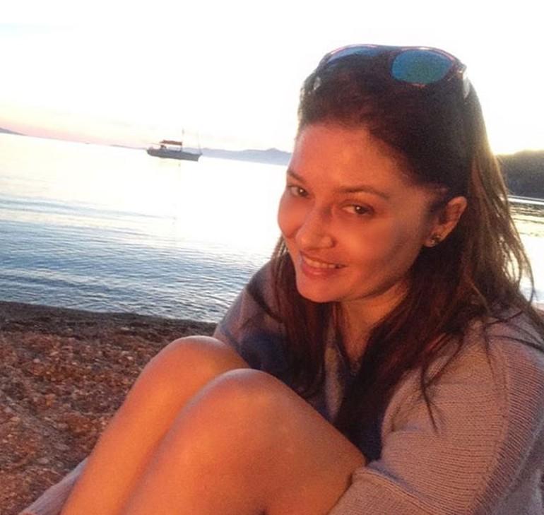 Nurgül Yeşilçay tatil sezonunu açtı
