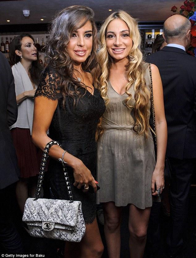 Panama belgelerinden Aliyev'in ailesi de çıktı