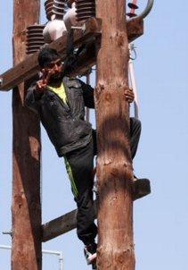 Türkiye'ye gelmek istemeyen mülteci intihara kalkıştı