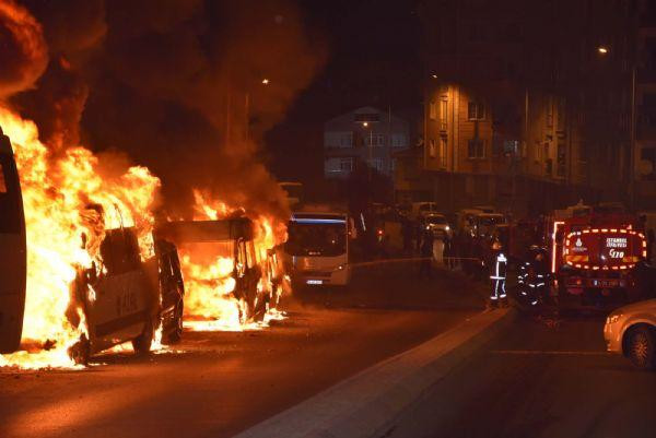 İstanbul'un 3 ilçesinde 23 araç kundaklandı