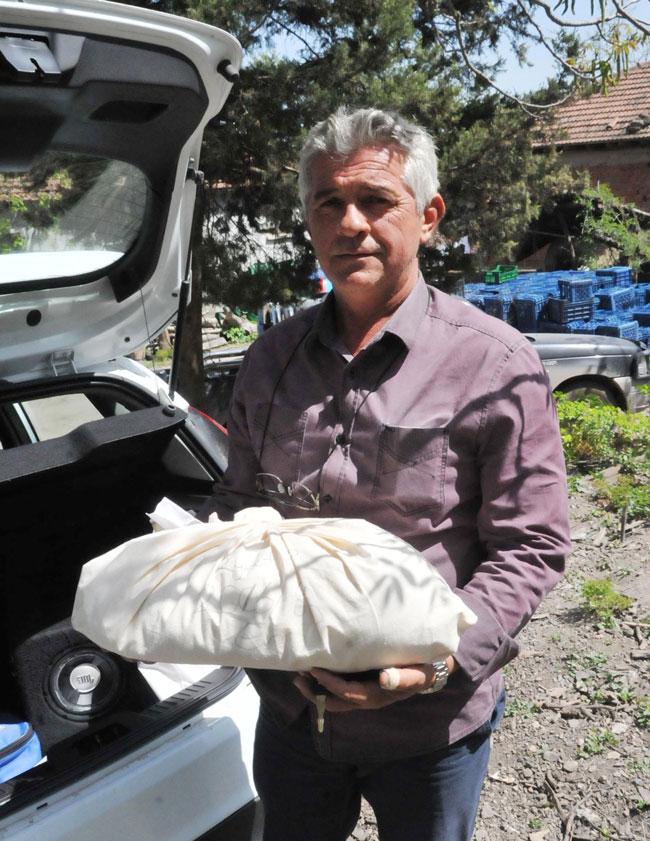 Hayvanların parçaladığı babasının cesedini böyle teslim aldı