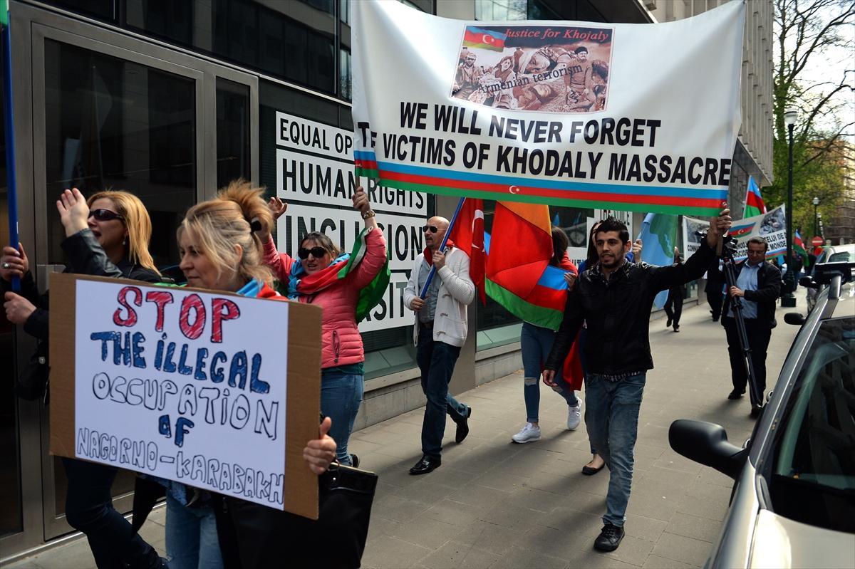 Brüksel'de Ermenistan protestosu