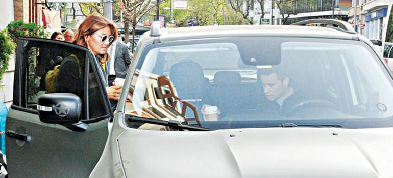 Pınar Altuğ haciz krizini çabuk atlattı