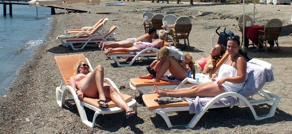 Marmaris plajları hareketlendi