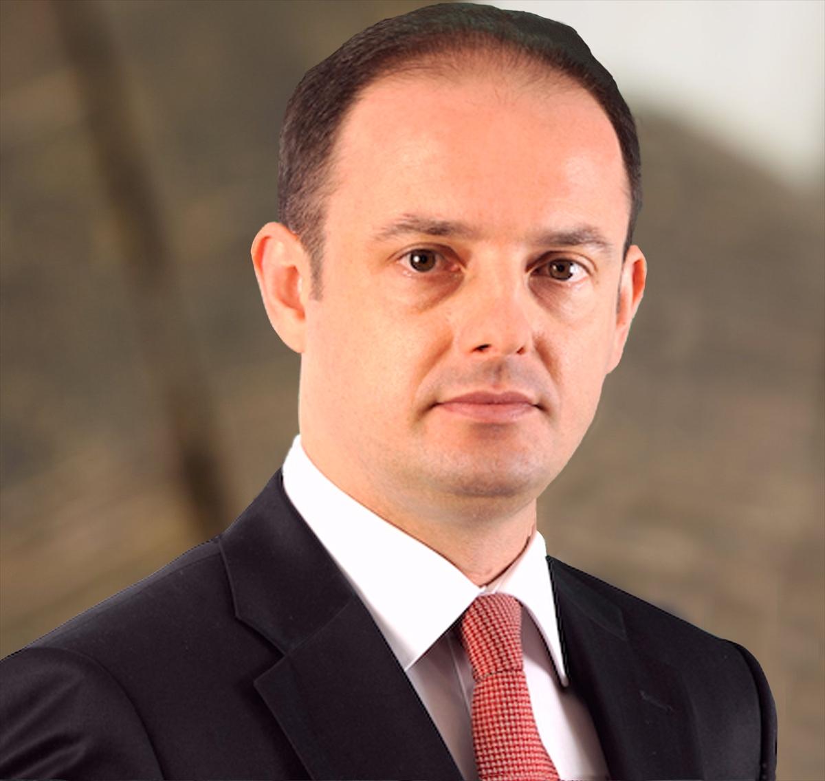 Murat Çetinkaya kimdir