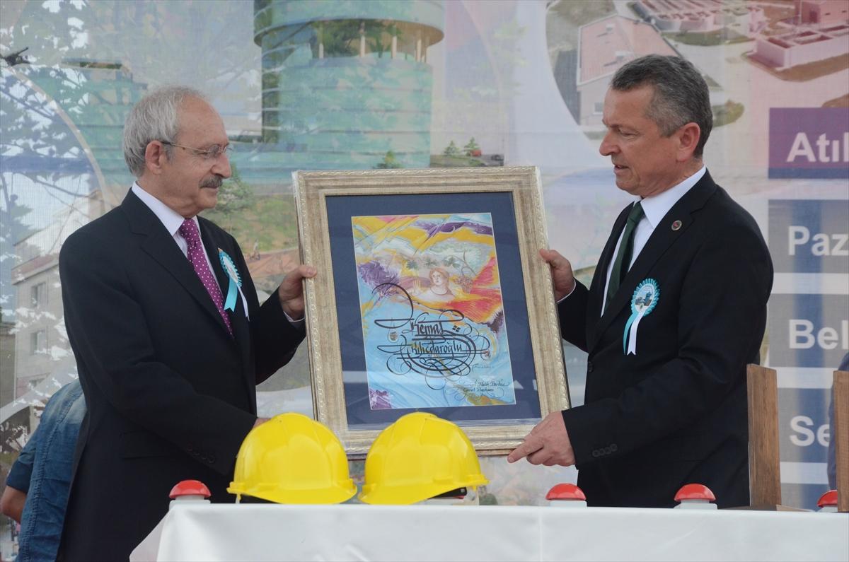 Kılıçdaroğlu dualarla temel attı