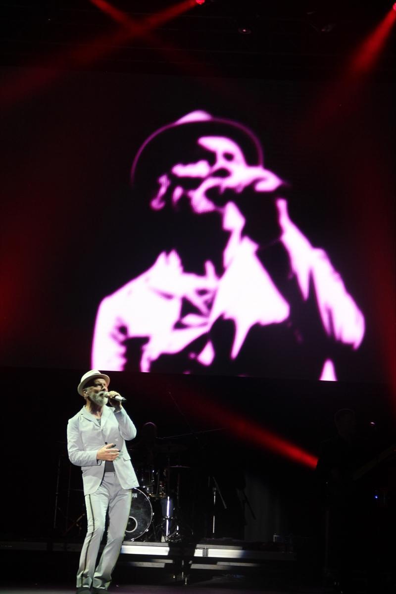 Dino Merlin İstanbul'da konser verdi