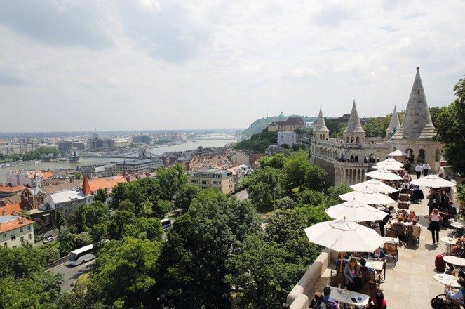 Budapeşte doğal güzellikleriyle büyülüyor
