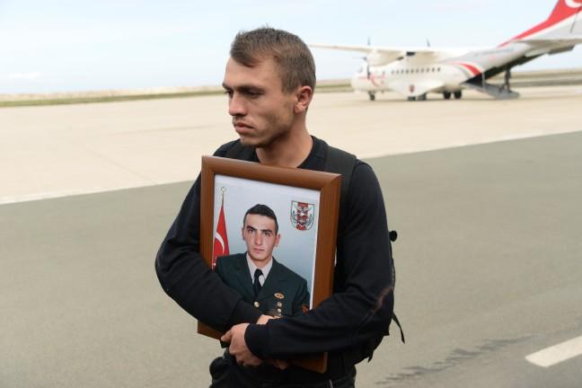 4 yakın arkadaş Nusaybin'de şehit oldu