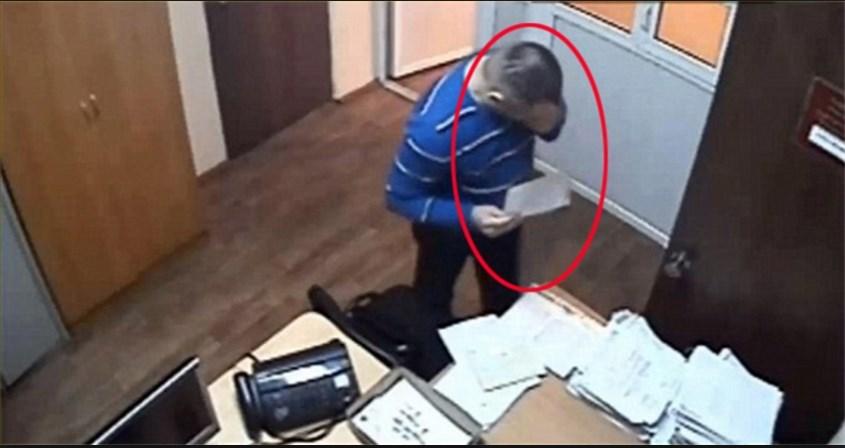 Avukat müvekkilinin aleyhine delil olan belgeyi yedi