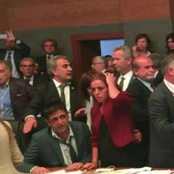 Dokunulmazlık kavgasından sonra HDP'li vekiller