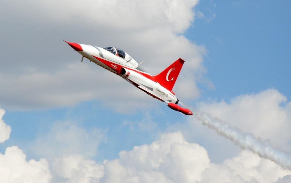 Türk Yıldızları nefes kesti