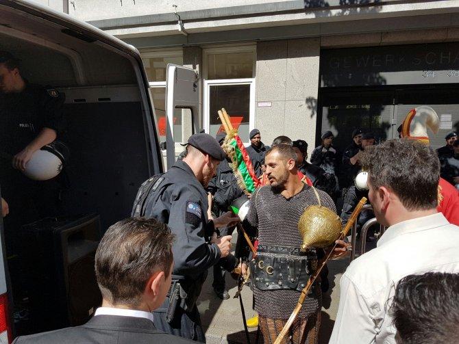 Almanya'da kılıçsız Mehter Takımı yürüyüşü