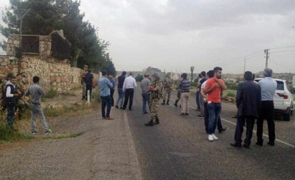 Mardin'de askeri araca bombalı saldırı