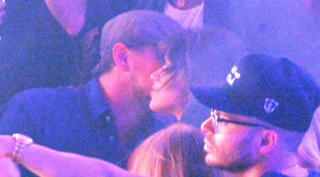 Leonardo DiCaprio Victoria's Secret modeliyle yakalandı