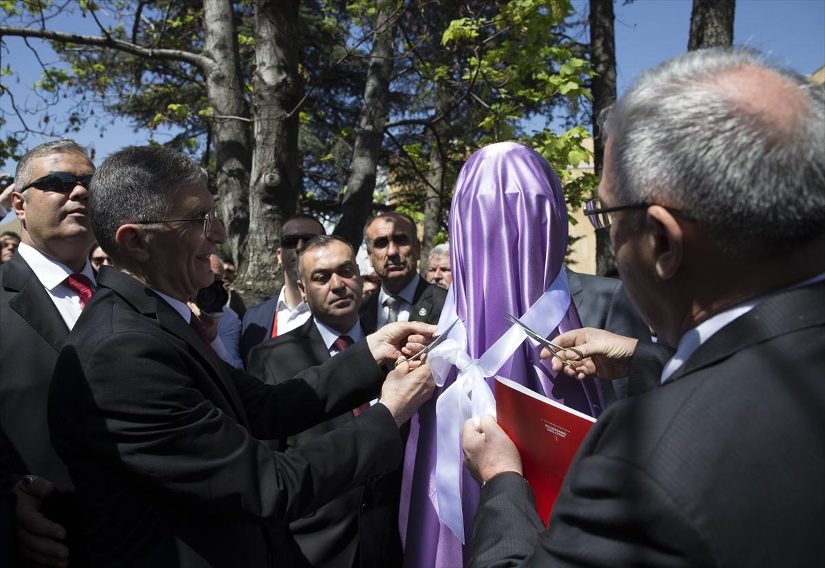 Nobel ödüllü Sancar'ın büstü açıldı