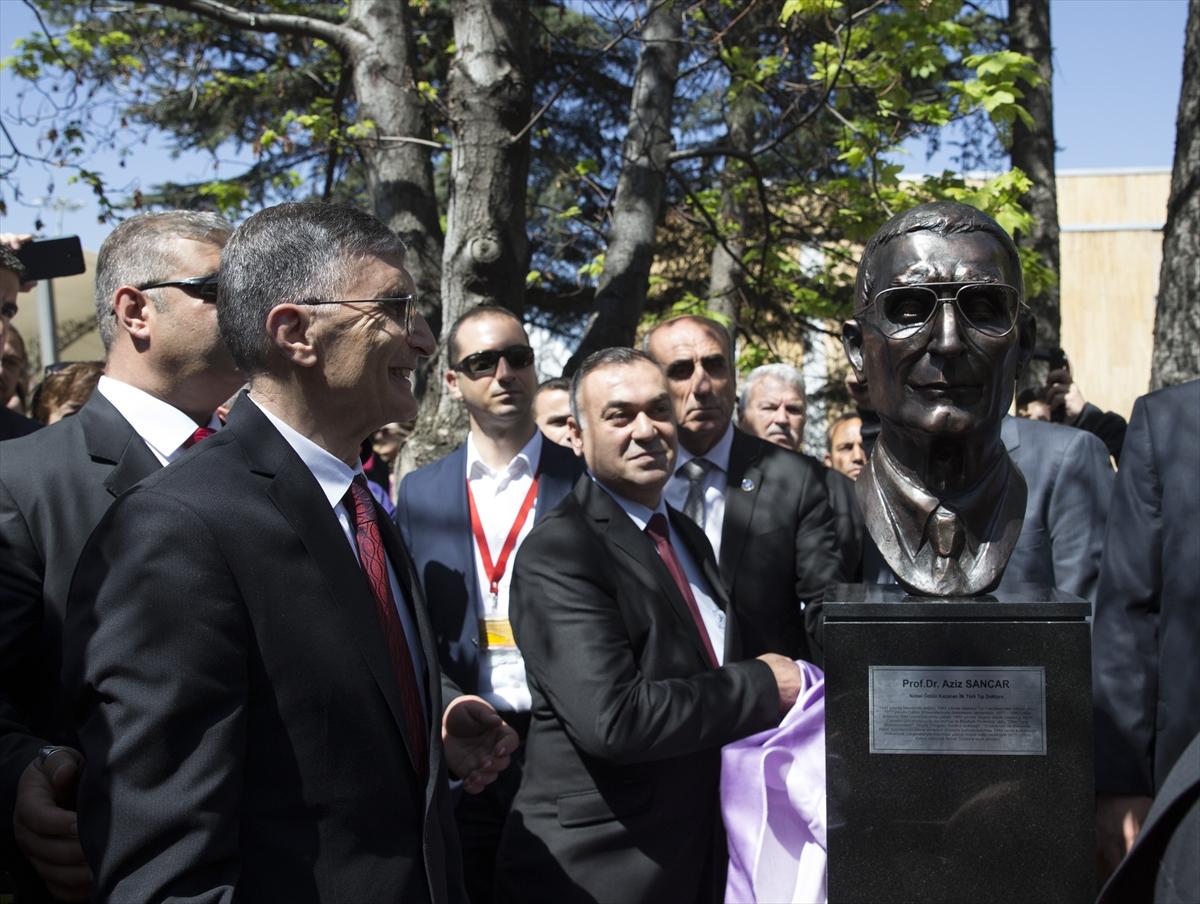 Nobel ödüllü Sancar'ın büstü açıldı