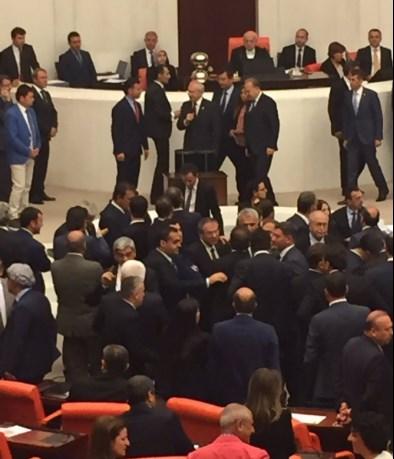 Dokunulmazlık teklifi kabul edildi