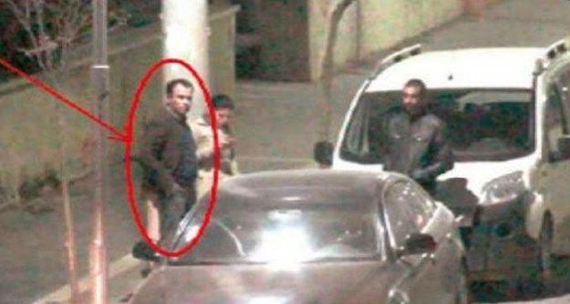 HDP'li Tuğba Hezer ve Sarıyıldız Türkiye'yi terk etti