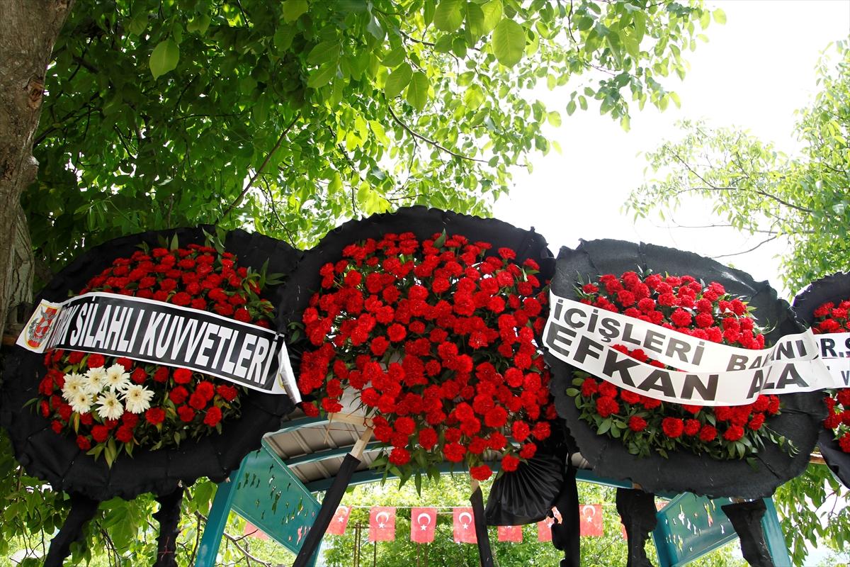 Şehit yakınları Kılıçdaroğlu'nun çelengini istemedi