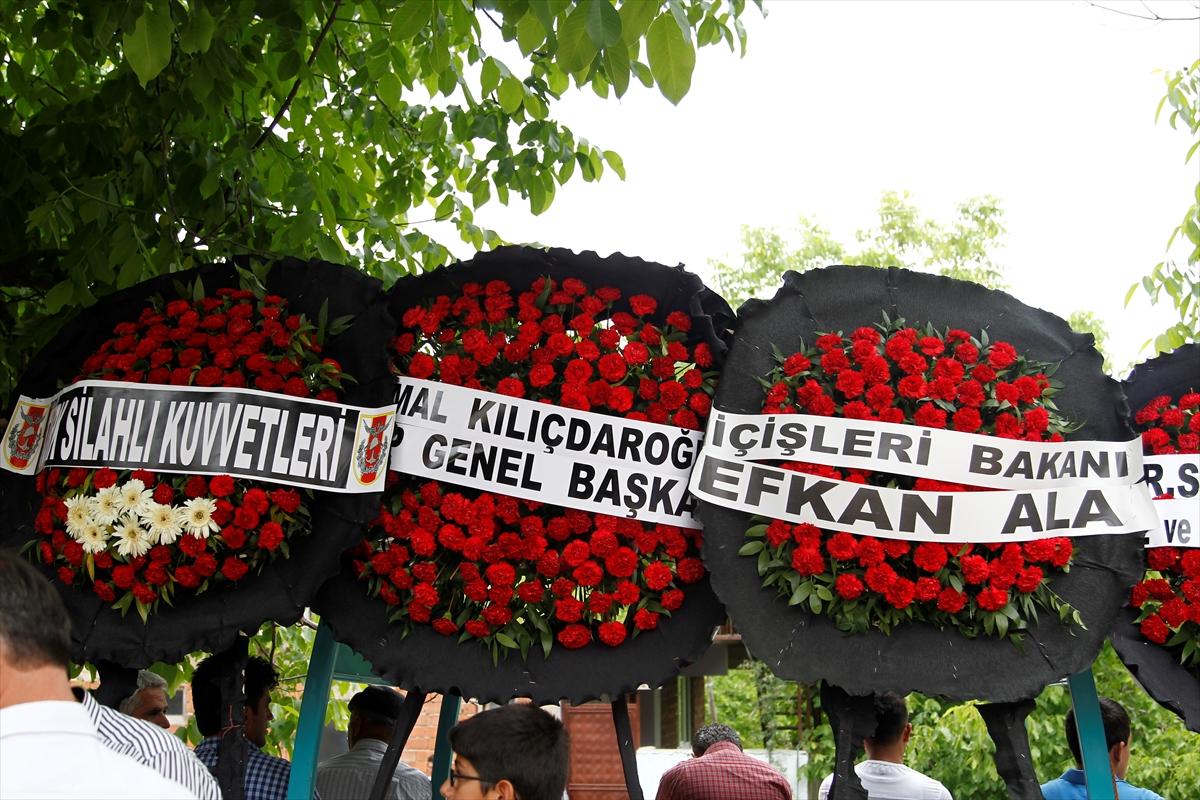 Şehit yakınları Kılıçdaroğlu'nun çelengini istemedi