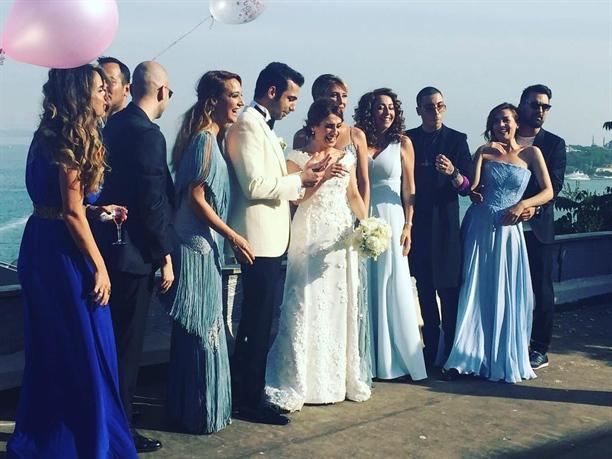 Yalan Dünya'nın Zerrin'i Derya Karadaş evlendi