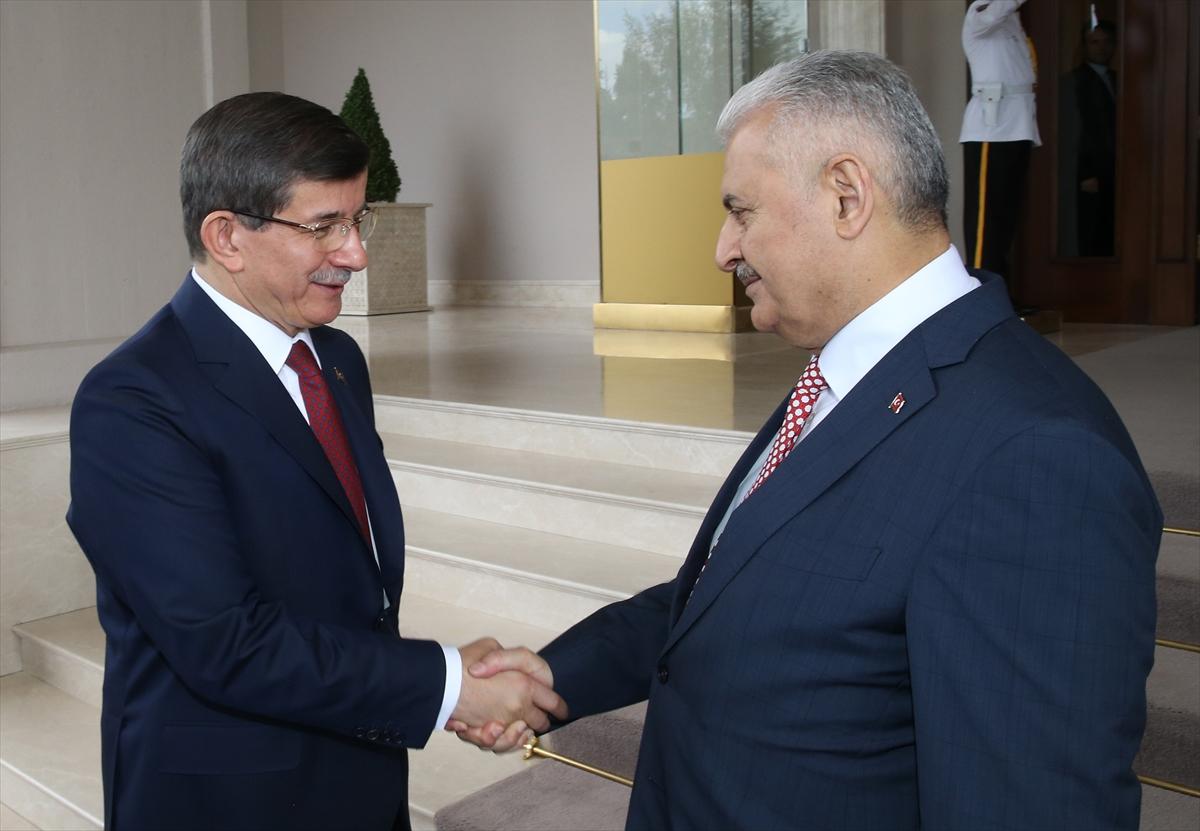 Binali Yıldırım Başbakanlık görevini devraldı