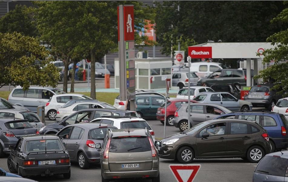 Fransa'da grev dalgası