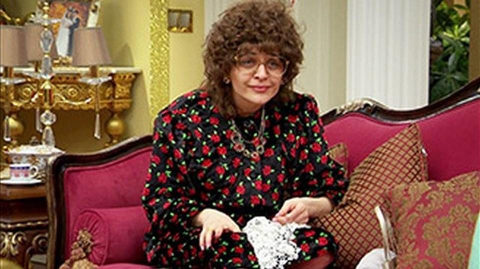 Gonca Vuslateri Vasfiye Teyze ile aynı kaderi paylaşıyor