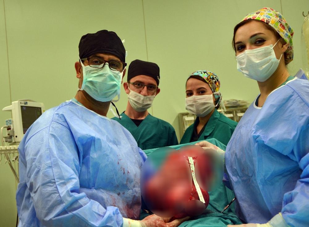 Rahminden 4.5 kiloluk ur çıktı