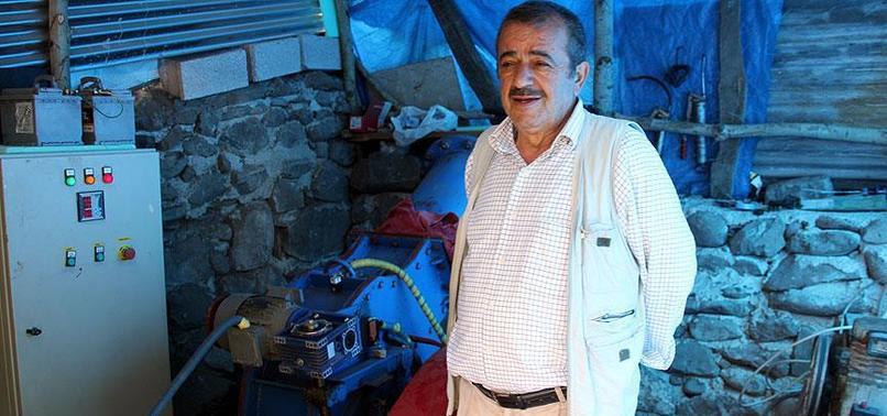 Kendi kullandığı elektriği kendi üretiyor