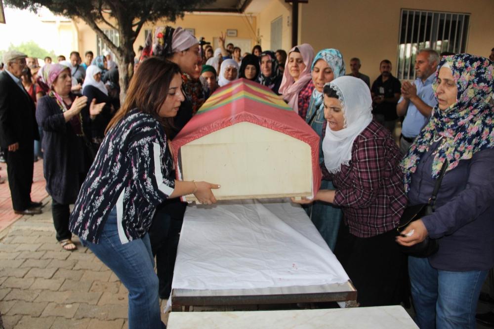 Canlı bomba Diyarbakır'da gömüldü