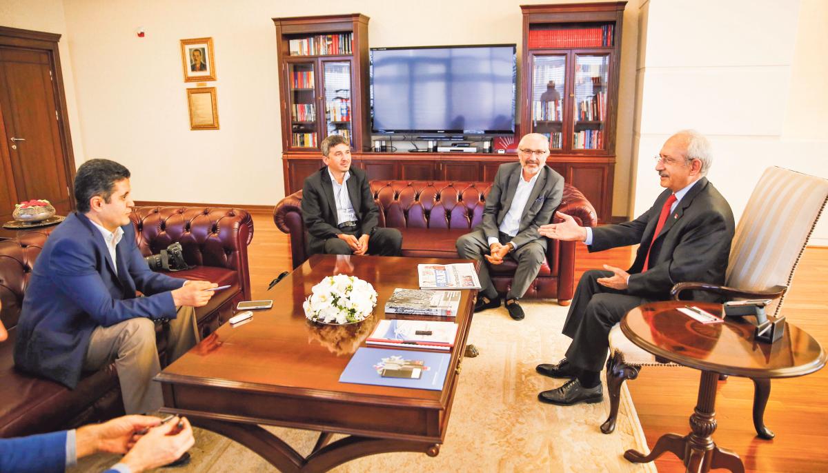 Cemaat CHP Genel Merkezi'nde