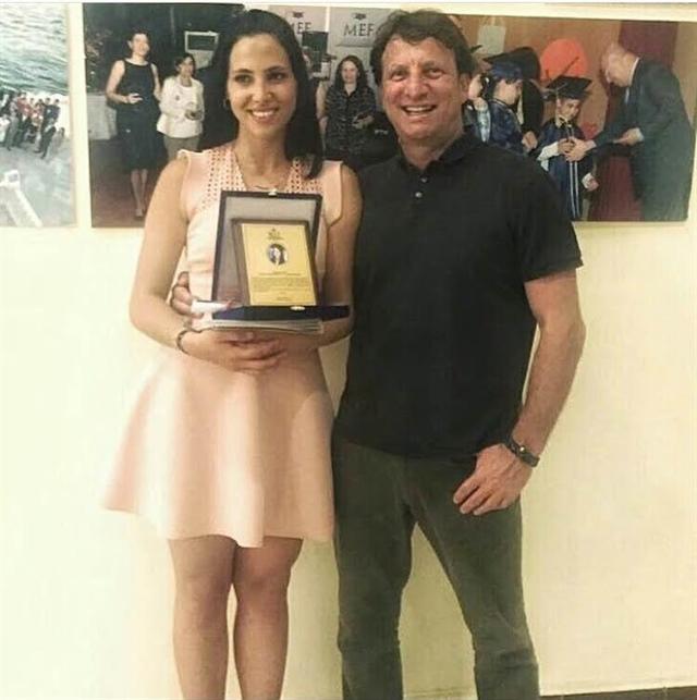 Zehra Çilingiroğlu mezun oldu