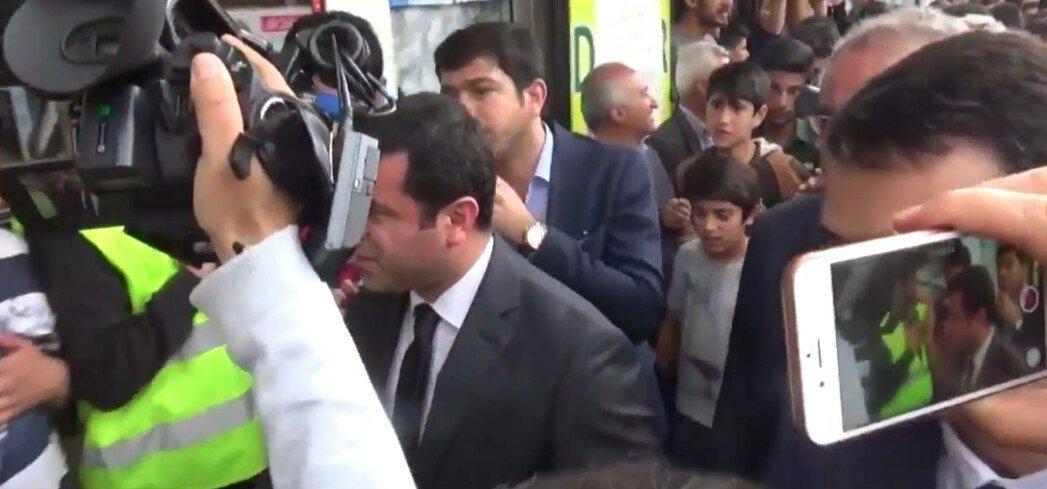 Yüksekova'da Demirtaş'a yoğun ilgi