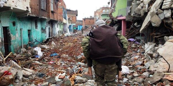 Terör mağduru ailelere 500 lira bayram harçlığı