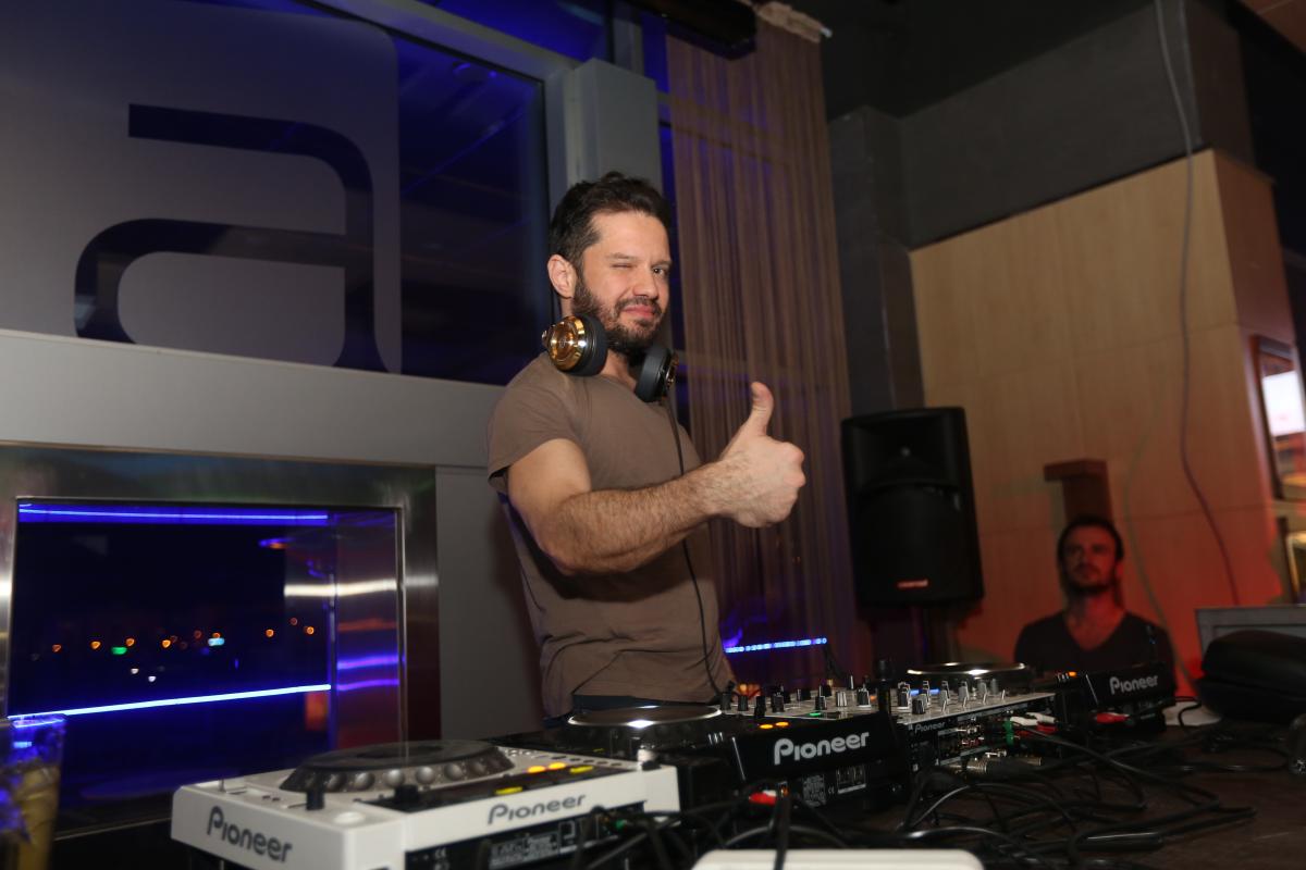 Ozan Doğulu kimdir?